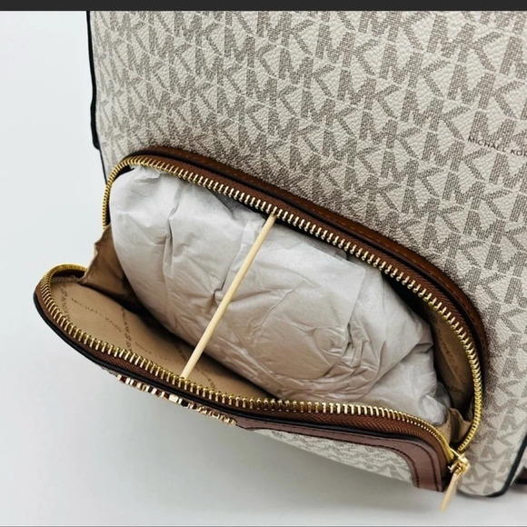 Michael Kors Medium Jaycee Zip Packet Backpack & Double Zip Wallet Wristlet - Picture 8 of 16